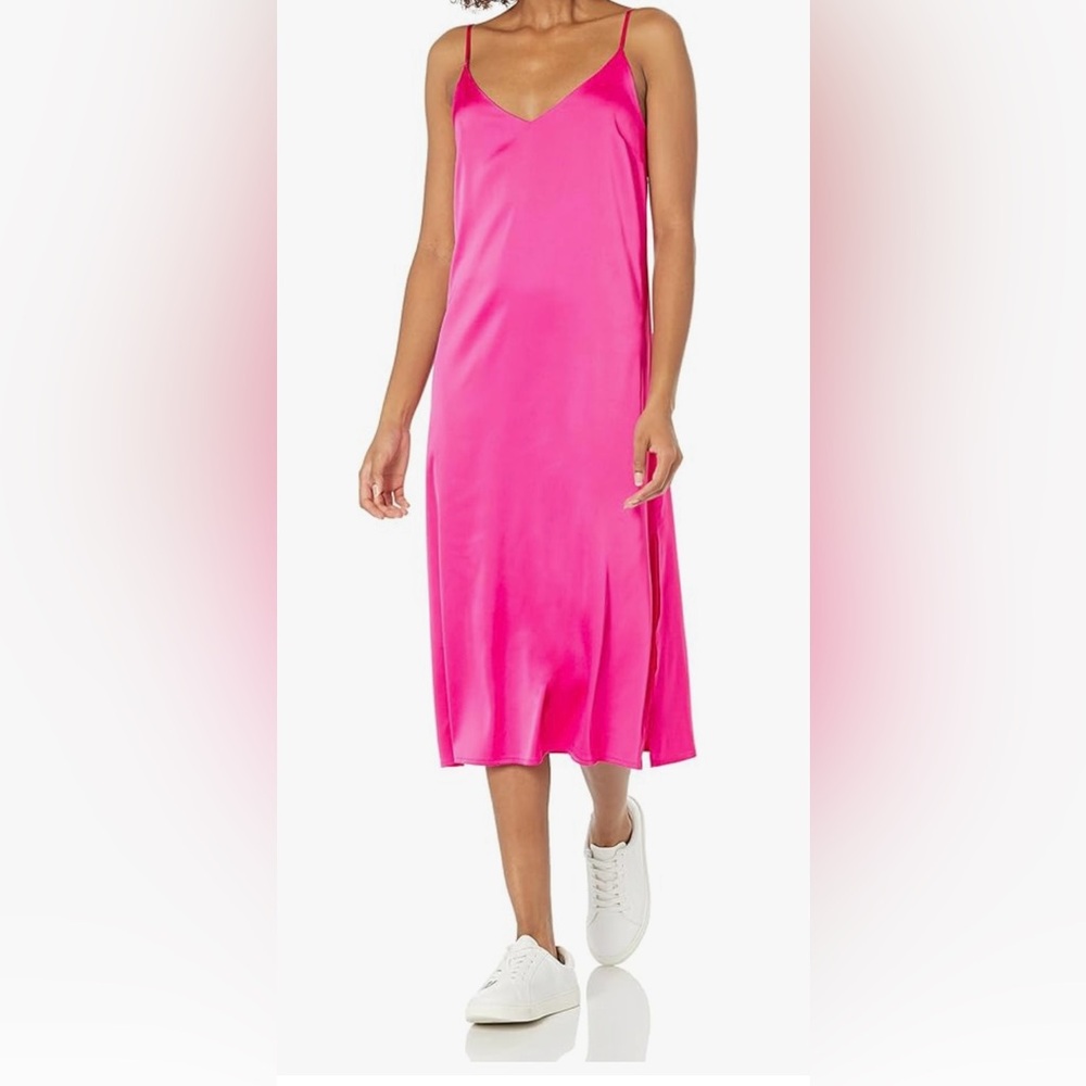 Pink and Black Satin Chemise with V-Neckline and Spaghetti Straps EUC